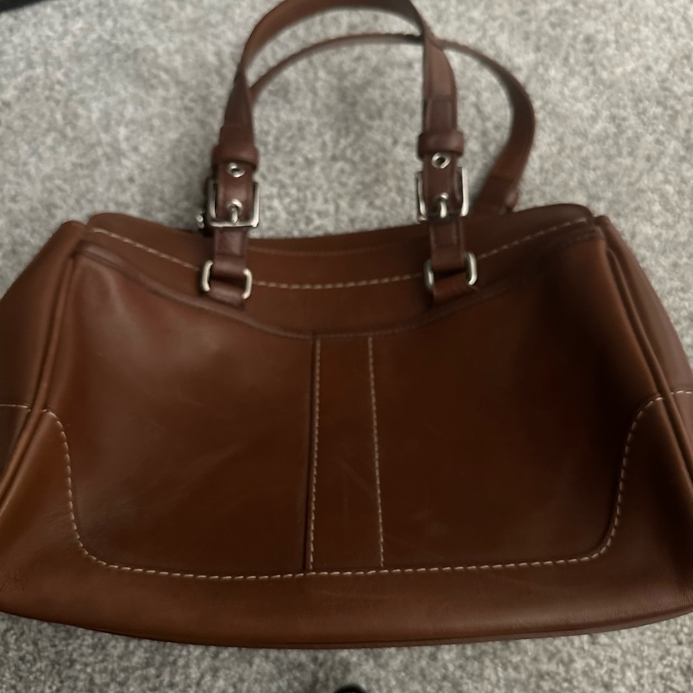 Vintage Coach Brown Leather Shoulder Bag with Silver Hardware